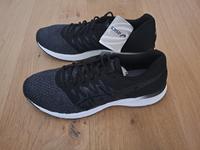 Unpaarige Asics Laufschuhe Bayern - Immenstadt Vorschau