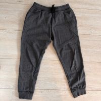 H&M Jogger Gr. 152 158 grau Dresden - Schönfeld-Weißig Vorschau