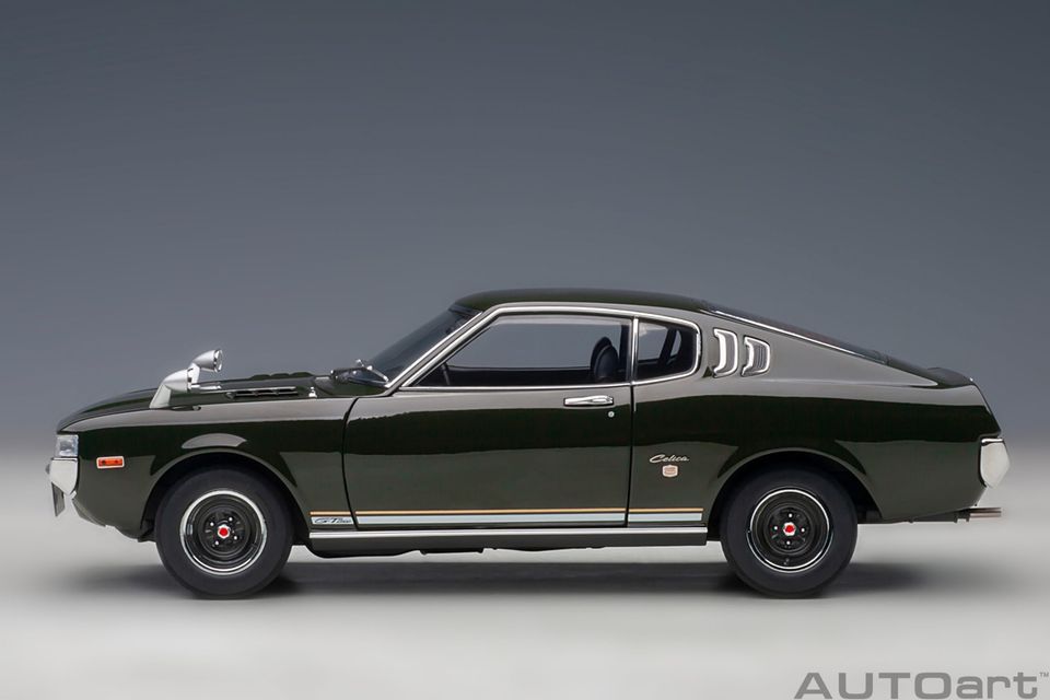 1:18 AUTOart Toyota Celica Liftback grün 1973 in Waiblingen