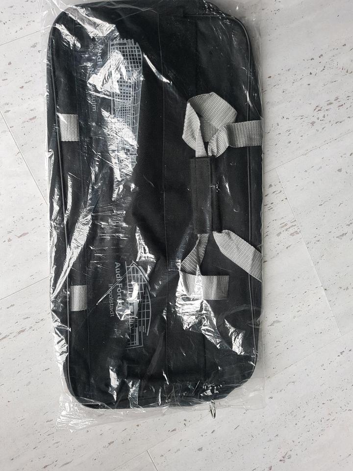 Audi Tasche neu Motorsport Ingolstadt Oldtimer sammeln in Nassenfels
