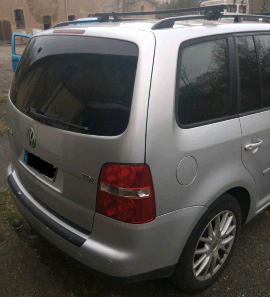 VW Touran 1,9 TDI in Nienburg (Saale)