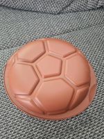 Fussball Silikonform *Neu* Tupperware Thüringen - Meuselwitz Vorschau