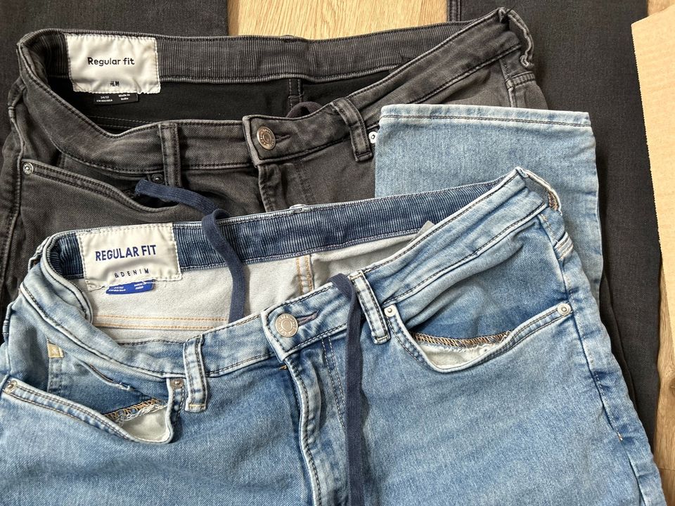 Jeans in grau und blau H&M Gr. 34/32 in Kempen