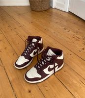 Nike Dunk Burgundy Damen in 38.5 Hamburg-Nord - Hamburg Eppendorf Vorschau