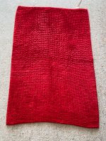 Badezimmer Teppich rot gebraucht bath mat red used IKEA Friedrichshain-Kreuzberg - Friedrichshain Vorschau