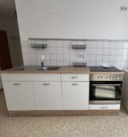 Küche mit Elektrogeräten und Spüle in gutem Zustand abzugeben Brandenburg - Bad Belzig Vorschau