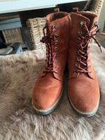 Esprite Winterstiefel wie neu 39 braun Wildleder Hamburg-Mitte - Hamburg Horn Vorschau