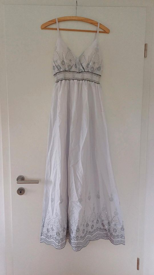 Langes Kleid in Buchloe
