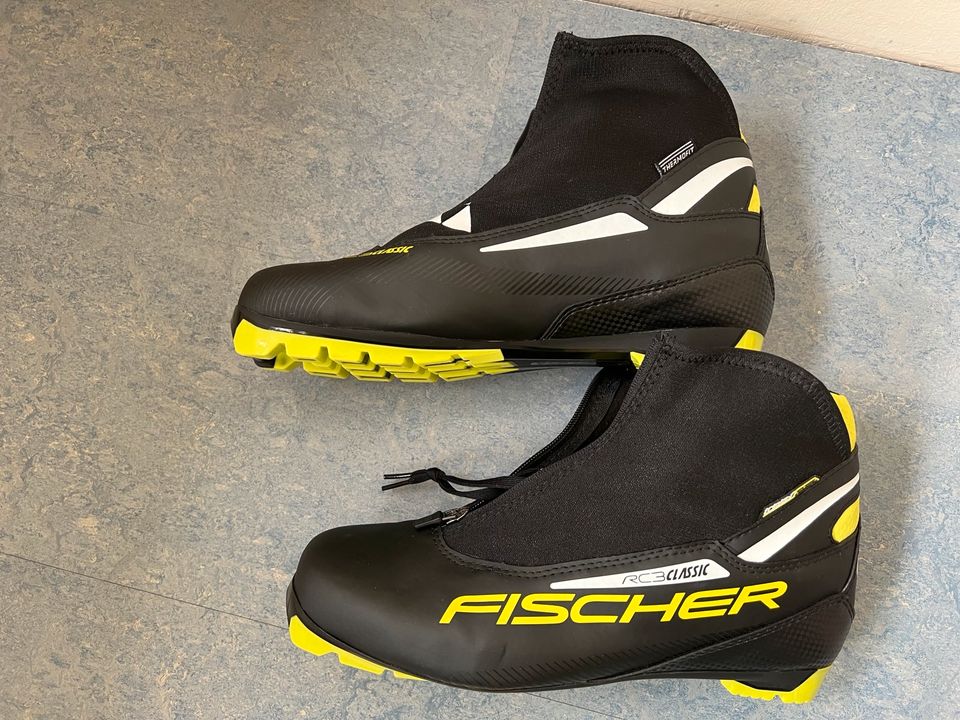 Fischer RC3 Classic Langlauf Ski Schuh 45 neuwertig in Albstadt