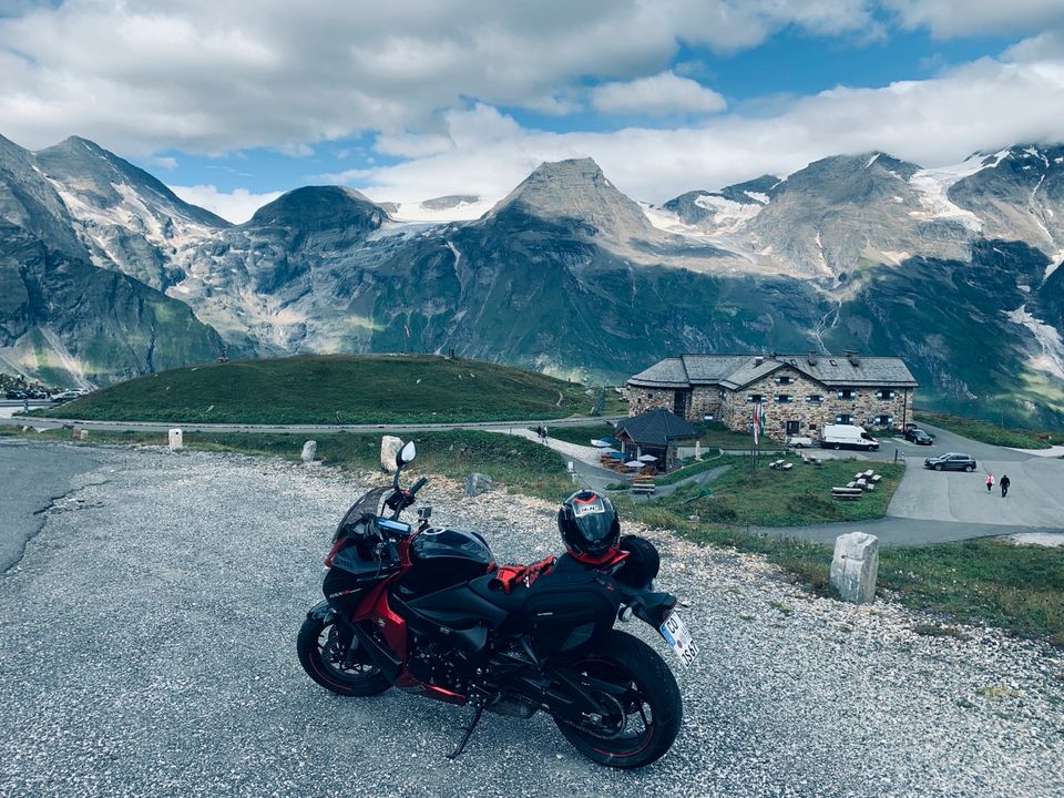 Suzuki GSX-S1000F in Gehren