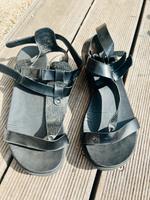 Damenschuhe Sandalen 39 Große Bugatti schwarz Düsseldorf - Bilk Vorschau