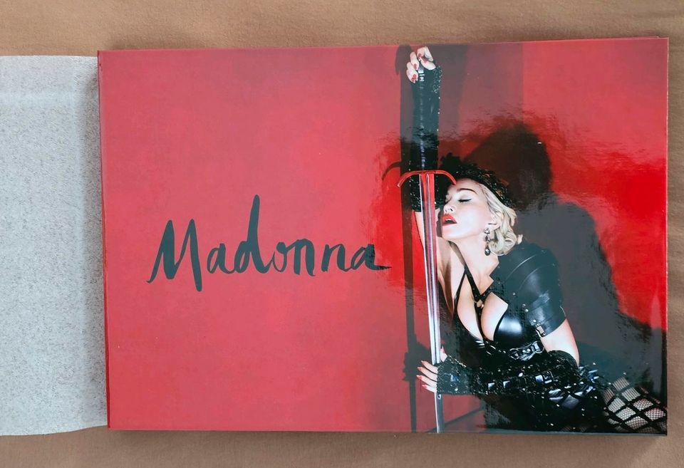 Madonna Rebel Heart'World Tour Buch in Stuttgart