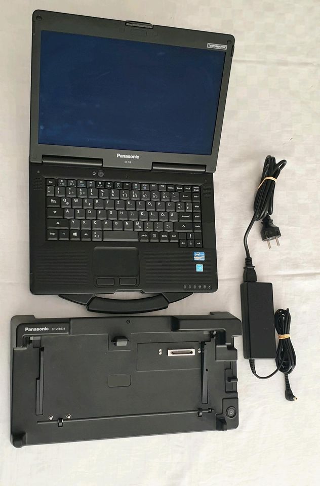 Panasonic Toughbook CF-53 - 2.50GHz i5 - 8GB in Frankfurt am Main