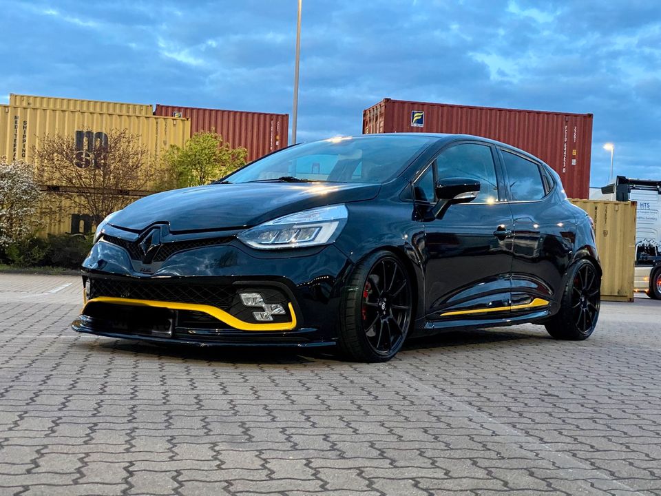 Clio rs 2018 in Stade