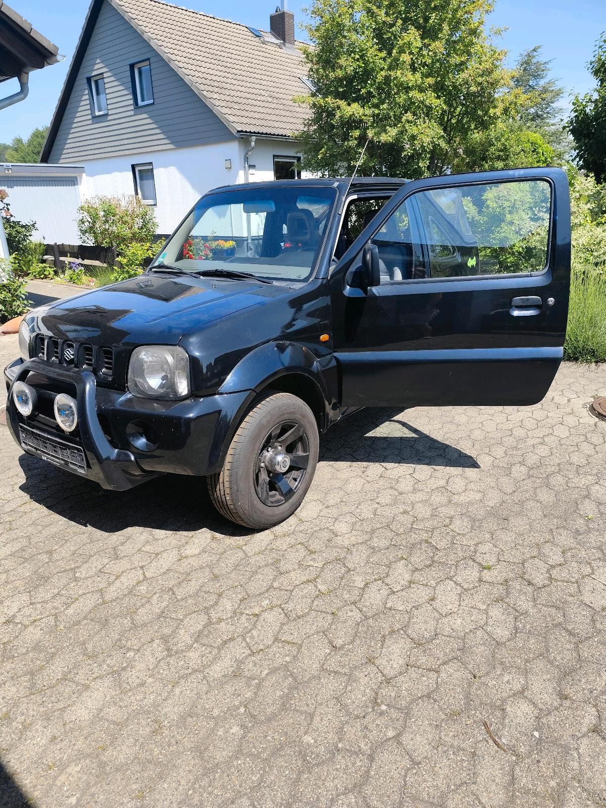 Abbildung des Autos Suzuki Jimny 1,3 Cabrio