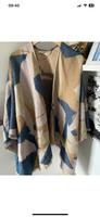 Poncho Strickjacke Überwurf Esprit beige blau schwarz rosé M Hessen - Birstein Vorschau
