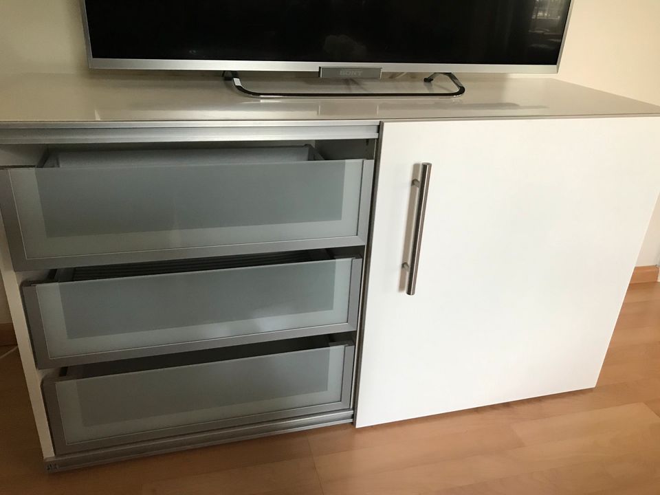 Sideboard Ikea weiß in Geldern