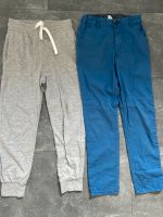 Hosen Set Chino und Jogginghose 134 H&M Frankfurt am Main - Niederursel Vorschau