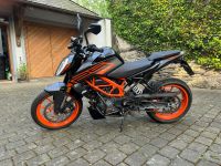 KTM 125 Duke Tieferlegung 45 mm Unfallfrei Rheinland-Pfalz - Irmenach Vorschau