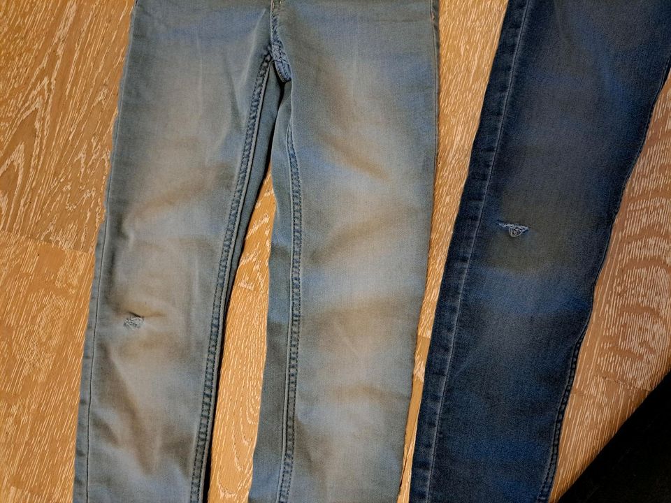 3 Jeggings H&M, Vertbaudet Gr. 128 in Gladbeck