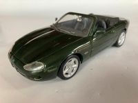 Maisto 1:24 Jaguar XK8, Dunkelgrün-Metallic, innen schwarz, gut Nordrhein-Westfalen - Zülpich Vorschau