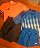 adidas und Nike Trainingsanzug - T-Shirt und kurze Hose 122/128 Sachsen-Anhalt - Magdeburg Vorschau