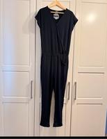 Street one Jumpsuit Einteiler dunkelblau Gr.38 nicht getragen neu Nordrhein-Westfalen - Olpe Vorschau