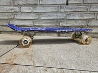 Skateboard mit LED-Reifen von WeSkate Nordrhein-Westfalen - Hamm Vorschau