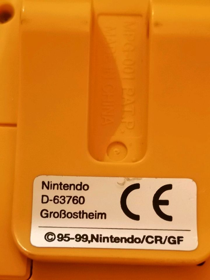 Nintendo Pokemon Pikachu Tamagotchi in Cottbus
