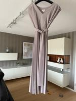 Wunderschönes, elegantes Midikleid/Abendkleid Hessen - Marburg Vorschau