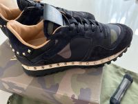 Valentino Garavani Rockstud Sneaker blau Gr 38 Berlin - Wilmersdorf Vorschau