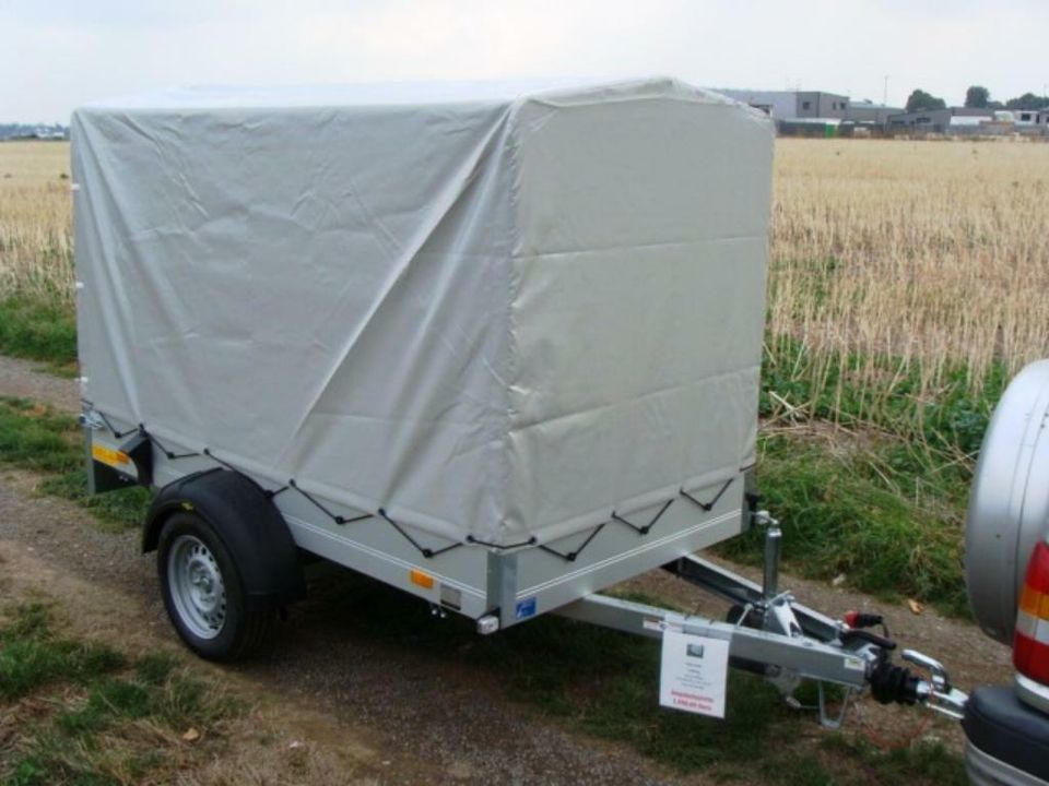 Startrailer Aluanhänger Profiserie 1300 kg 2510x1310x1500 mm C&P in Elsdorf