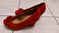 Rote Schuhe/ Keilabsatz Bayern - Mengkofen Vorschau