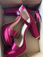 Elegante rote Absatzschuhe – Größe 37, fast wie neu Köln - Höhenberg Vorschau