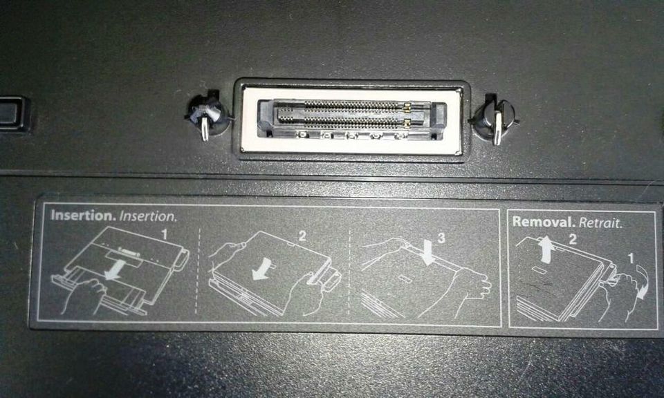 Toshiba Docking Station Express Port Replicator  PA3508E-1PRP TOP in Dortmund