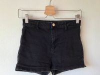 Tally Weijl Jeanshose Short Jeansshort schwarz 38 Hose kurz Bayern - Ustersbach Vorschau