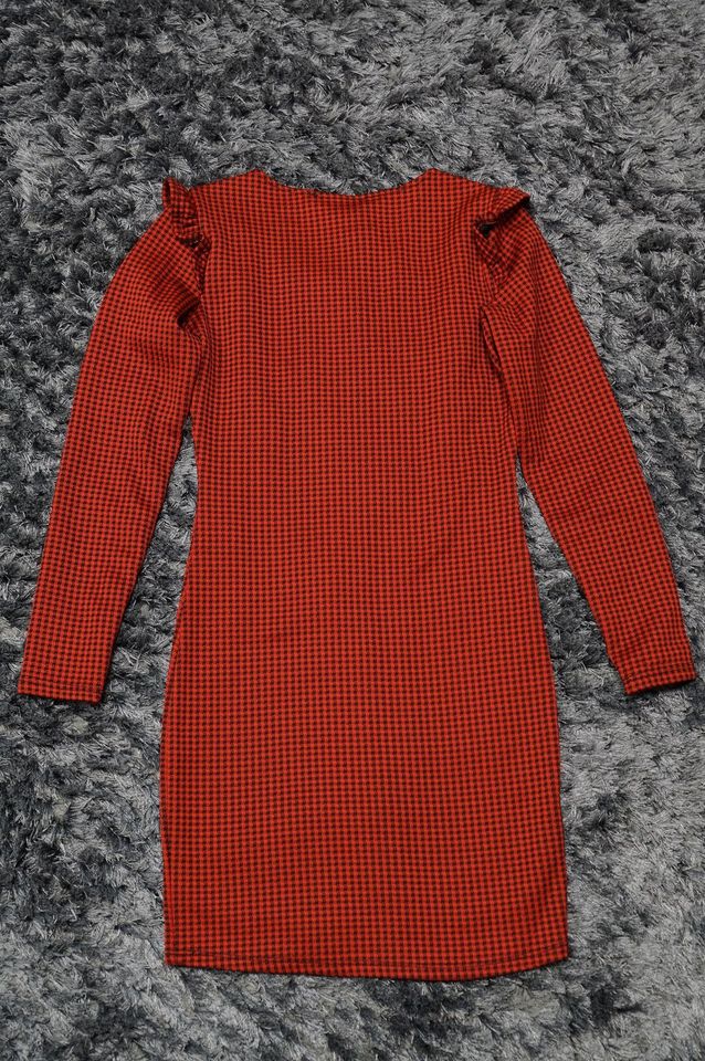 3-teilig Damen Kleid Mango,2 Pullover Pull&Bear/Tommy Hilfiger Gr in Strausberg