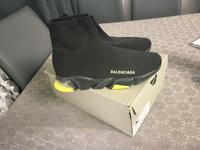 Balenciaga Köln - Mülheim Vorschau
