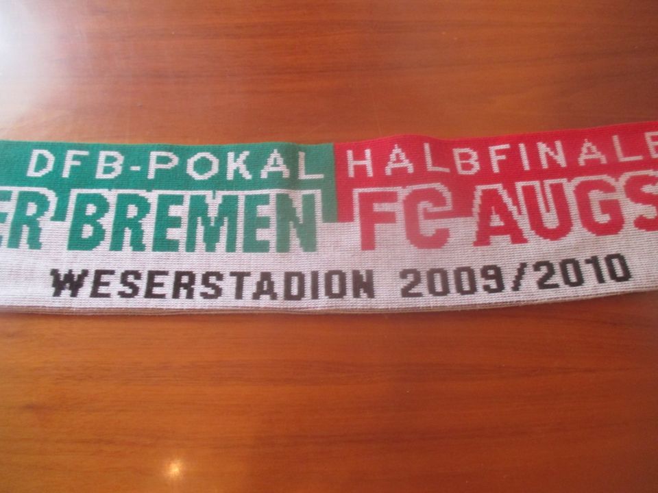 Fußball DFB Pokalschal Werder Bremen- FC Augsburg 2009-2010 in Augsburg