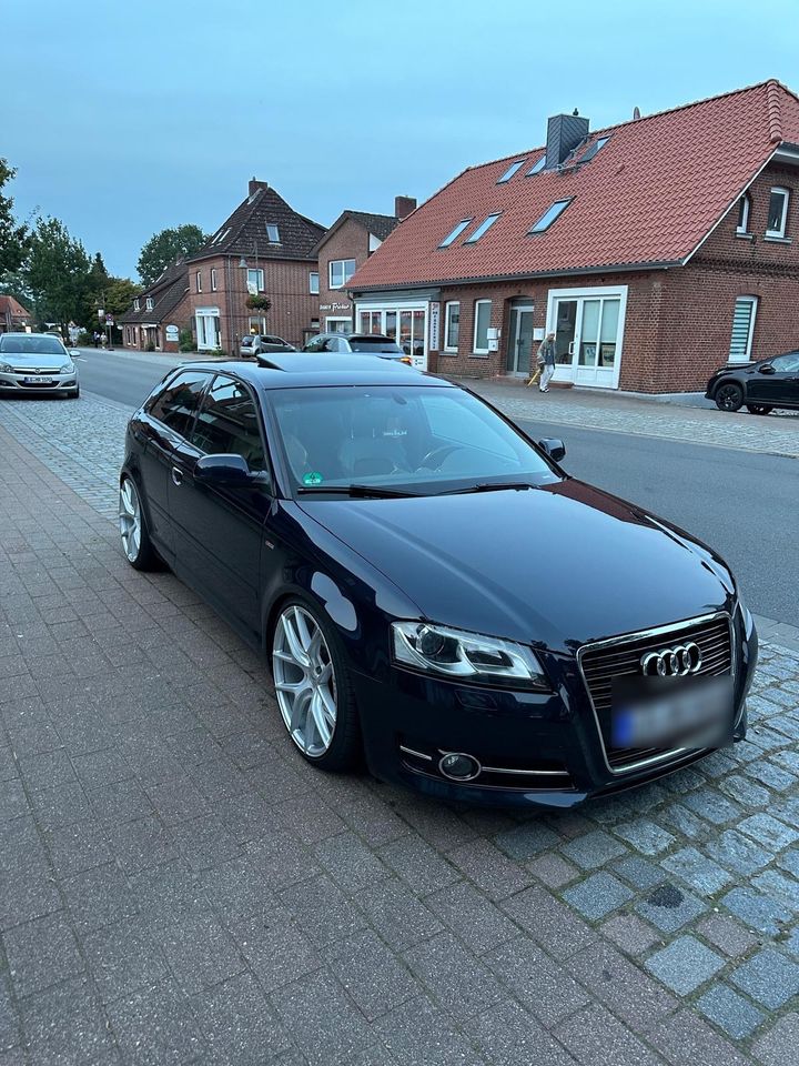 Audi A3 2.0 TDI S tronic line Sportpacken in Amelinghausen