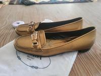 Prada Schuhe Gr36.5 Nordrhein-Westfalen - Solingen Vorschau