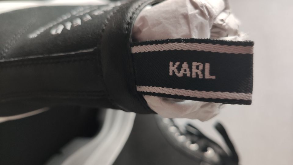 Karl Lagerfeld Boots Sneaker high 40 41 schwarz Leder neu in Saarbrücken