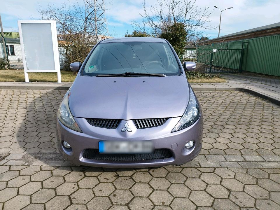 Verkaufe/Tausche Mitsubishi Grandis 2.4 in Schönebeck (Elbe)