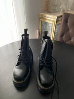 Dr. Martens Plateau Stiefel - Jadon Hessen - Oestrich-Winkel Vorschau