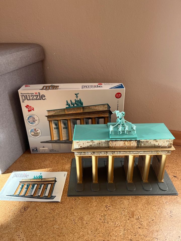 Ravensburger 3D Puzzle Brandenburger Tor Be324 Teile vollständig in Ottenhofen