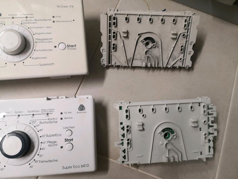 Bauknecht Waschmaschine + Trockner Blenden inkl Elektronik in Rangendingen