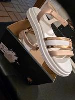 Tommy Hilfiger Sandalen, Gr 40, neu und ungetragen Baden-Württemberg - Wiesloch Vorschau