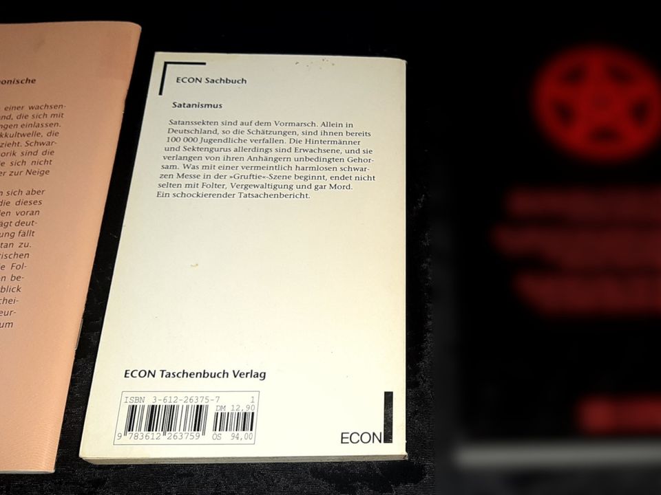 SATANISMUS BÜCHER BUCH Okkultismus Mystik Esoterik Magie Hexerei in Altlandsberg