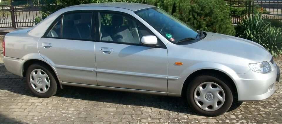 MAZDA 323 S 1.6 Benzin in Lauchhammer