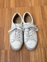 Esprit Sneakers weiß, Gr 35/36 kaum getragen Nordrhein-Westfalen - Lippstadt Vorschau